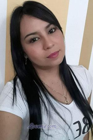 181185 - Andrea Età: 40 - Colombia