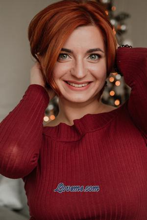 199193 - Olga Età: 38 - Russia