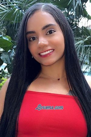 204580 - Claudia Età: 34 - Colombia