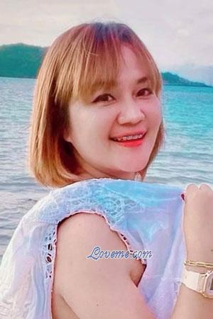 209370 - Pitchsinee Age: 33 - Thailand