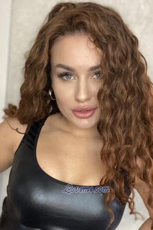 209584 - Elina Et&agrave;: 32 - Ucraina