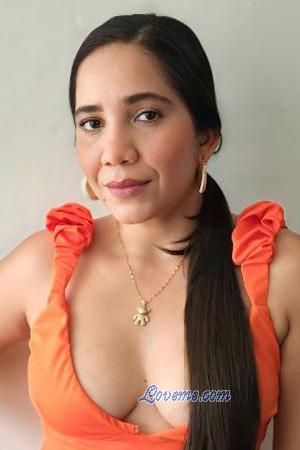 222883 - Sonia Età: 34 - Colombia