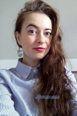 222942 - Elena Età: 38 - Ucraina