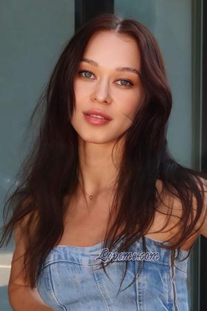 222949 - Alina Età: 30 - Ucraina