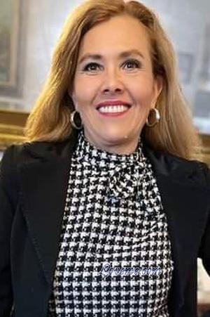 223034 - Martha Età: 56 - Messico