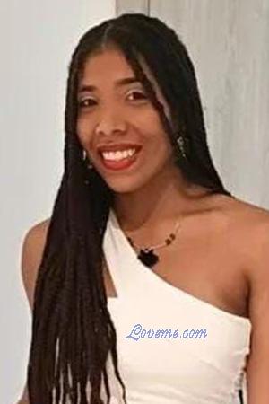 223200 - Yolaima Età: 27 - Colombia