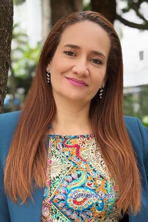 223210 - Yenny Età: 46 - Colombia