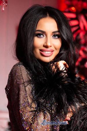 223258 - Yulia Età: 39 - Ucraina