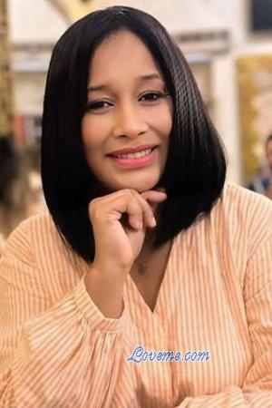 223430 - Carolina Età: 46 - Colombia