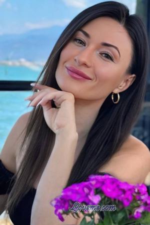 223455 - Iryna Età: 38 - Ucraina