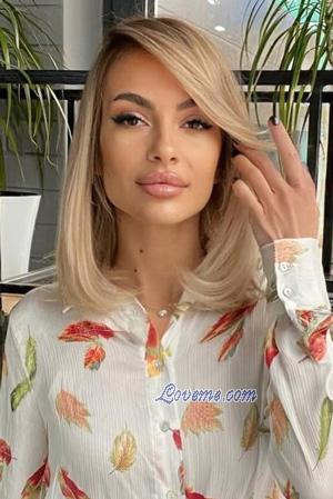 223457 - Yulia Età: 36 - Moldavia