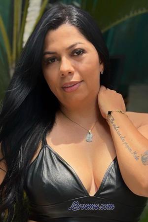 223577 - Tatiana Età: 38 - Colombia