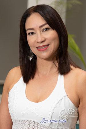 223661 - Yaneth Età: 48 - Colombia