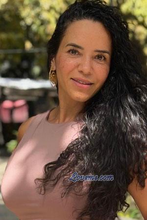 223663 - Paola Età: 48 - Colombia