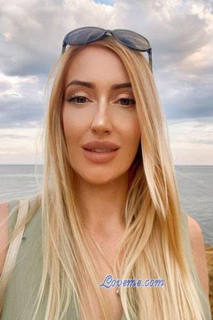 223689 - Olesya Età: 44 - Ucraina