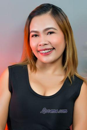 Ladies of Davao Città