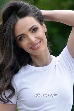 223878 - Yuliya Età: 42 - Ucraina
