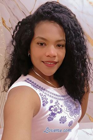 223904 - Daira Età: 36 - Ecuador