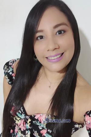 224145 - Stefany Età: 36 - Colombia