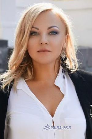 224367 - Irina Età: 47 - Ucraina
