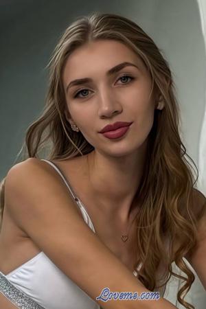 224460 - Anastasia Età: 23 - Ucraina