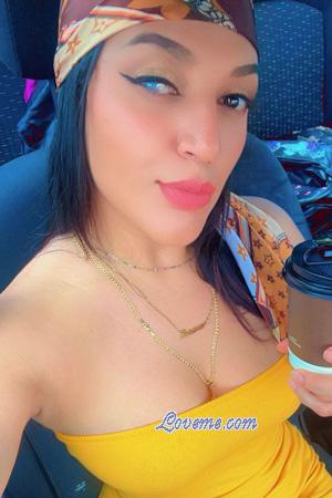 224501 - Isaura Età: 39 - Costa Rica