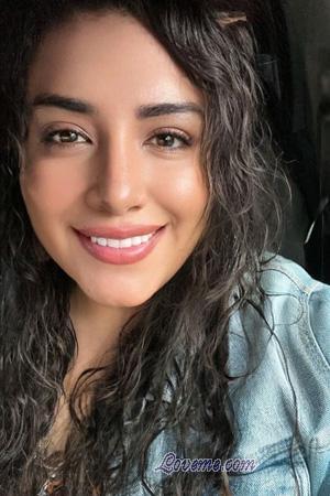 224824 - Laura Età: 36 - Messico