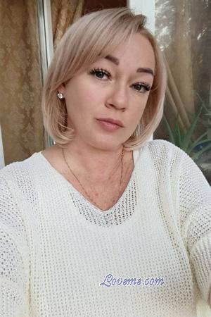 224974 - Tetiana Età: 51 - Ucraina