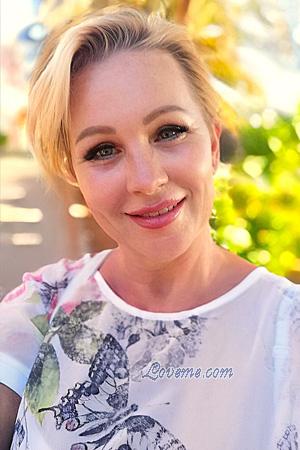 224979 - Natalia Età: 57 - Ucraina