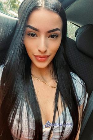 225187 - Nicole Età: 20 - Costa Rica