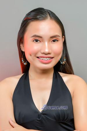 Ladies of Le Filippine