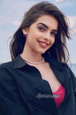 225253 - Viktoria Età: 20 - Ucraina