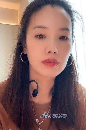 225301 - Lina Età: 44 - Cina