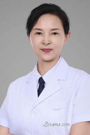 225310 - Grace Età: 51 - Cina