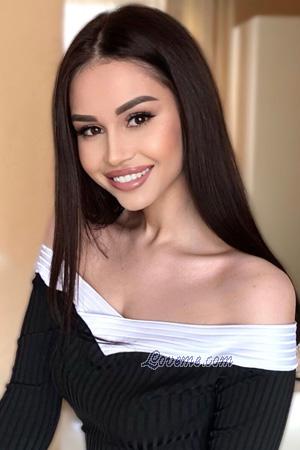 225472 - Diana Età: 24 - Ucraina