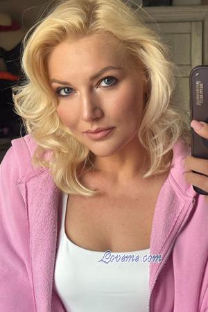 225496 - Anastasiya Età: 32 - Ucraina