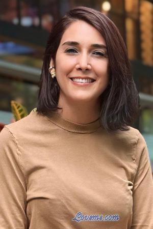 225524 - Yina Età: 48 - Colombia