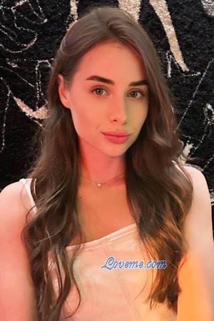 225549 - Vita Età: 23 - Ucraina