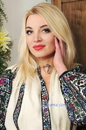 225670 - Inna Et&agrave;: 49 - Ucraina