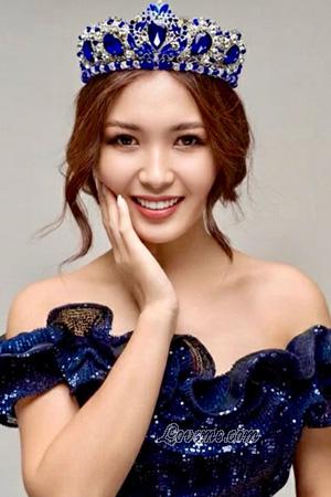 225749 - Shakhsanem Et&agrave;: 27 - Kazakistan