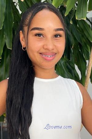 225781 - maggioerlis Et&agrave;: 23 - Colombia