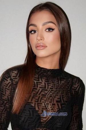 225977 - Mariia Et&agrave;: 22 - Ucraina