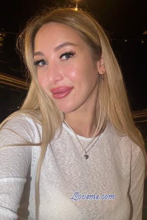 226069 - Nadiya Et&agrave;: 26 - Ucraina