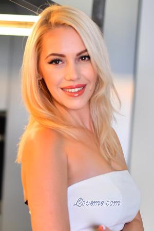 226152 - Anna Et&agrave;: 40 - Ucraina