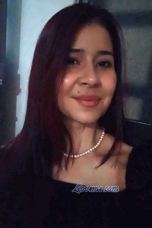 226165 - Nazzlly Et&agrave;: 39 - Emirati Arabi Uniti