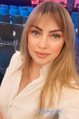 226299 - Irina Et&agrave;: 39 - Ucraina