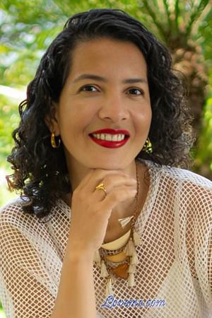 226330 - Leidy Et&agrave;: 39 - Colombia