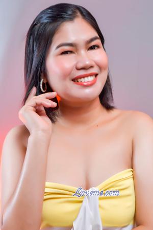 Ladies of Le Filippine