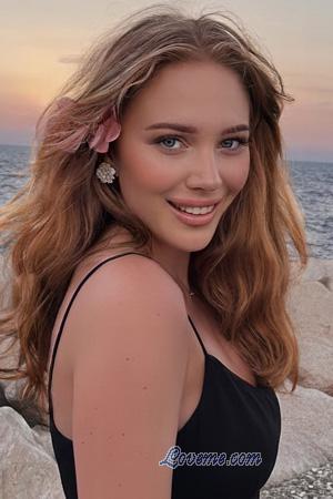 226587 - Yelyzaveta Et&agrave;: 25 - Ucraina