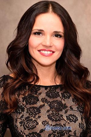 226793 - Elvira Et&agrave;: 48 - Ucraina